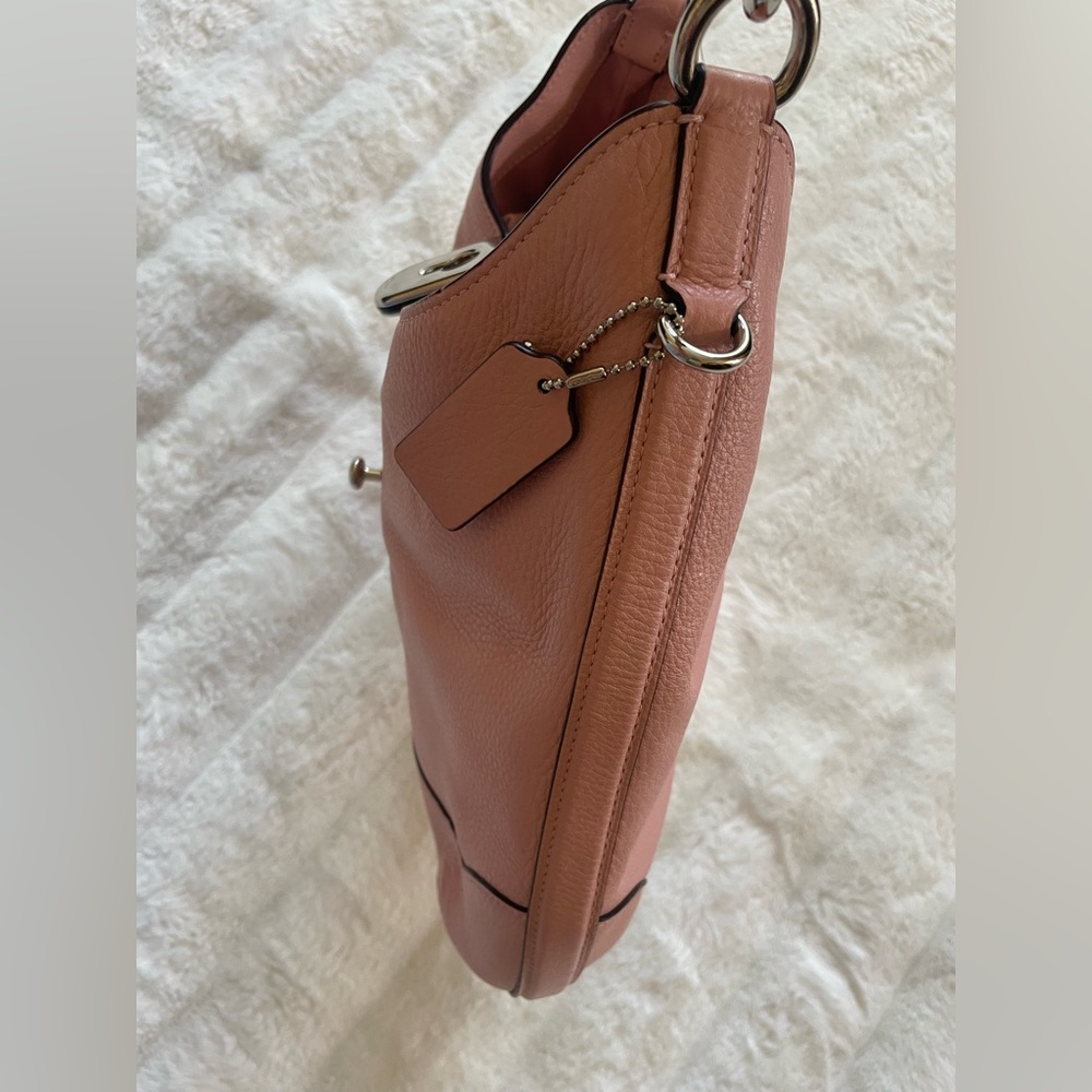 Coach Handbag. - Picture 7 of 16